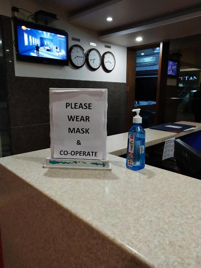 Hotel Deepa Comforts Mangalore Buitenkant foto