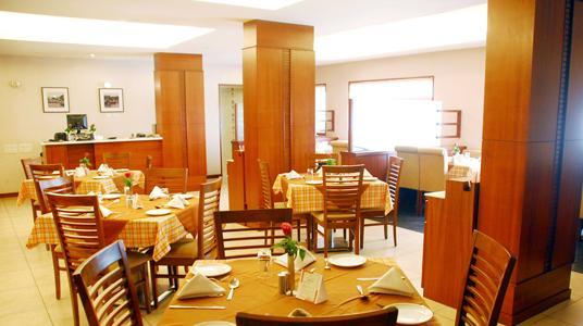 Hotel Deepa Comforts Mangalore Buitenkant foto